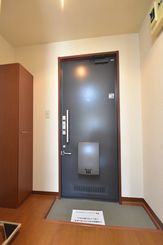 サンハイツ 玄関