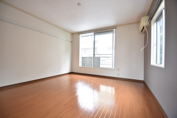 リヴェールハイツ リビング