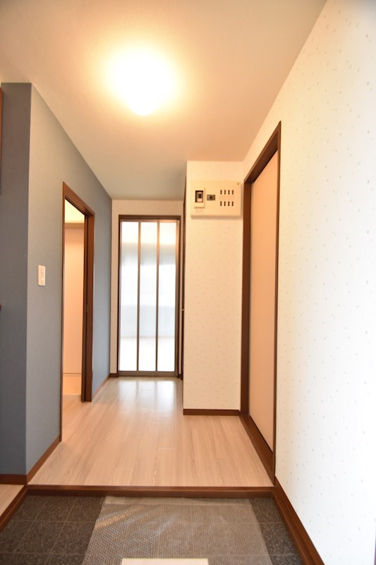 アークＴＵ 玄関