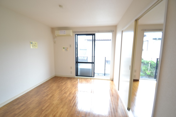 クエールコート リビング