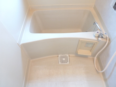 サンライフクレセントアレイA 風呂画像