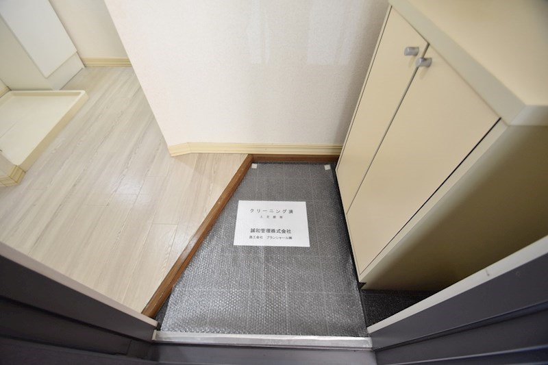 ビックストーンヴィラ 玄関
