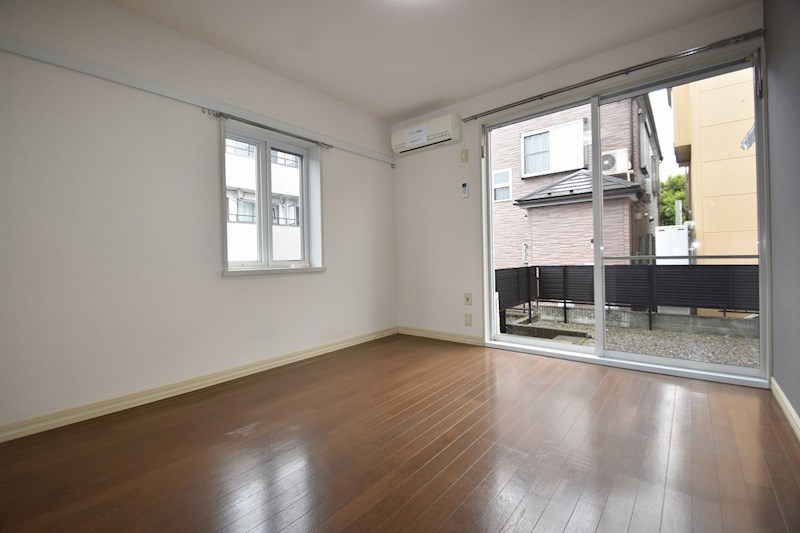 シングルＴ リビング