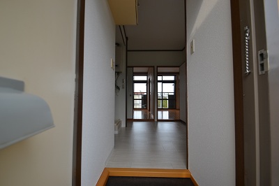 シティハイムプラム 玄関