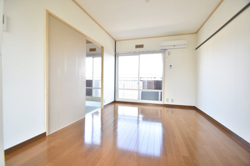 メゾン小山 リビング