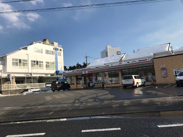 クランベリーヒルC コンビニ