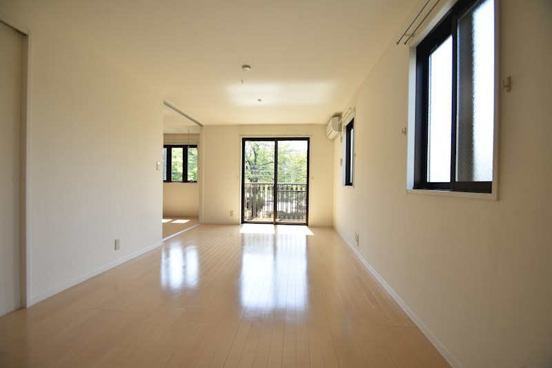 アザレアコート リビング