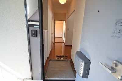 サンガーデン中山Ａ 玄関