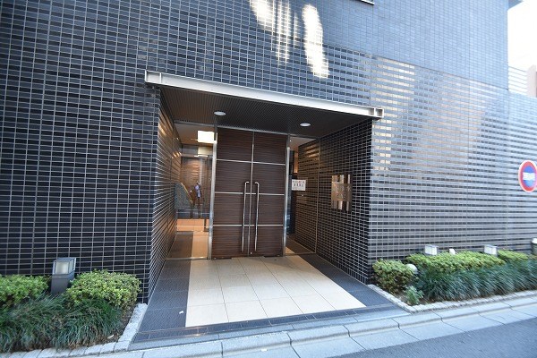 シャーメゾンステージ日野 エントランス