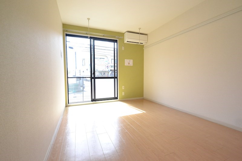 サントゥールB リビング