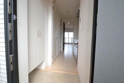 シャーメゾンステージ日野 玄関