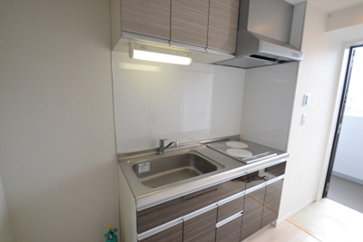 シャーメゾンステージ日野 キッチン