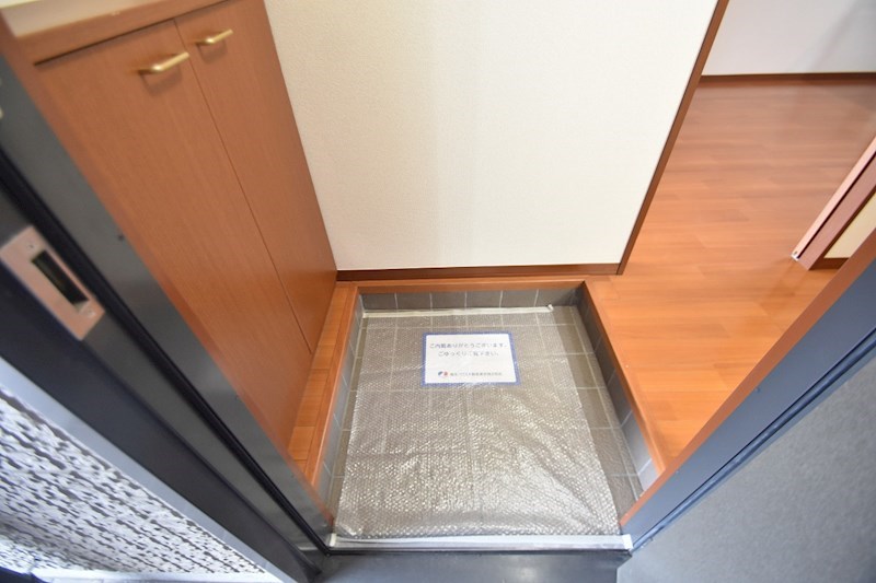 サンフォース弐番館 玄関