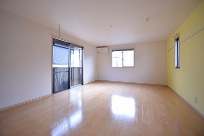 ＫＨドミール リビング