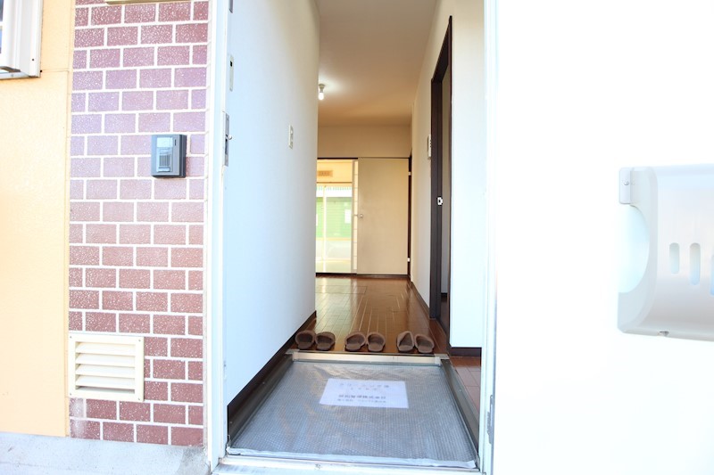 サンライフメゾンパークジュネス 玄関