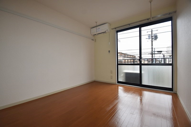 サントゥールB リビング