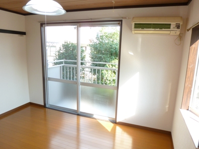 ハイツ平成 リビング