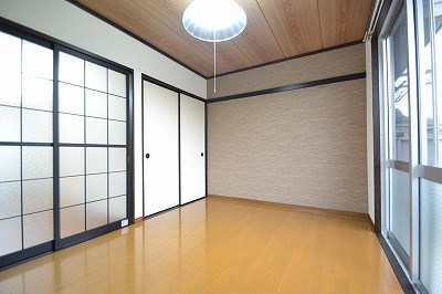 ハイツ平成 ベッドルーム