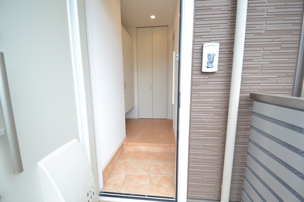 メゾン・フォンテⅢ 玄関