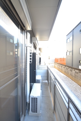 Vin blanc ベランダ