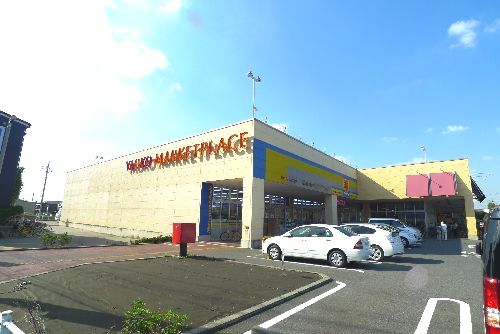SHMリバーサイド青木 ドラッグストア