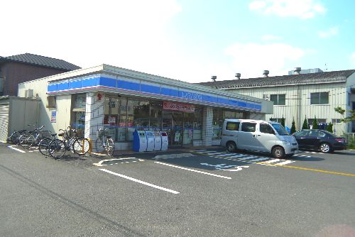 SHMベルブリスマンション青木 コンビニ