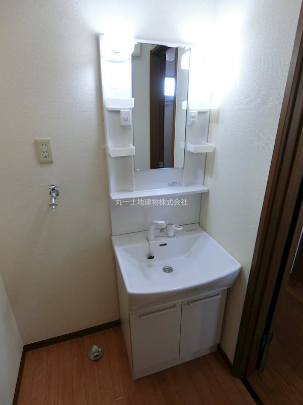 丘の上ハイツ 洗面所