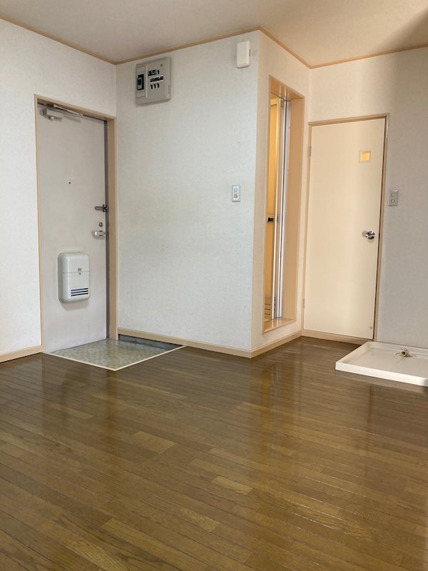 ビラ松木 玄関