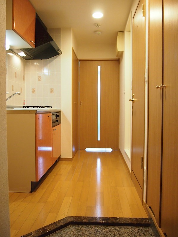 ルーブル芦花公園 玄関