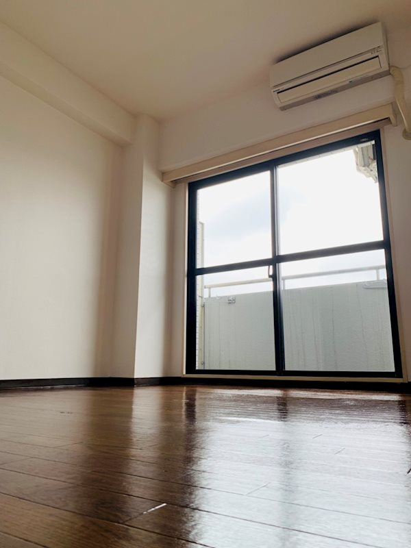 ヒルズ駒場東大前 リビング