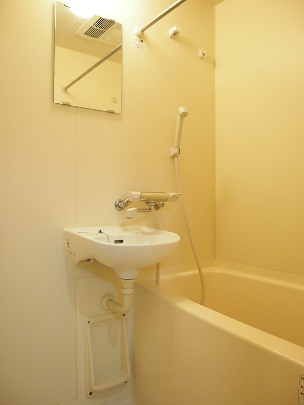 ルーブル日本橋 風呂画像