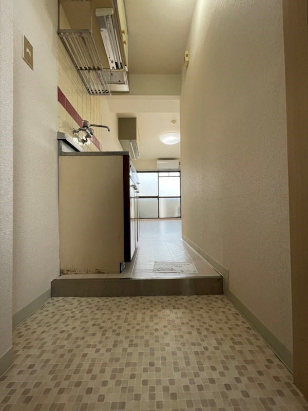 メゾン・ド・アルディ 玄関