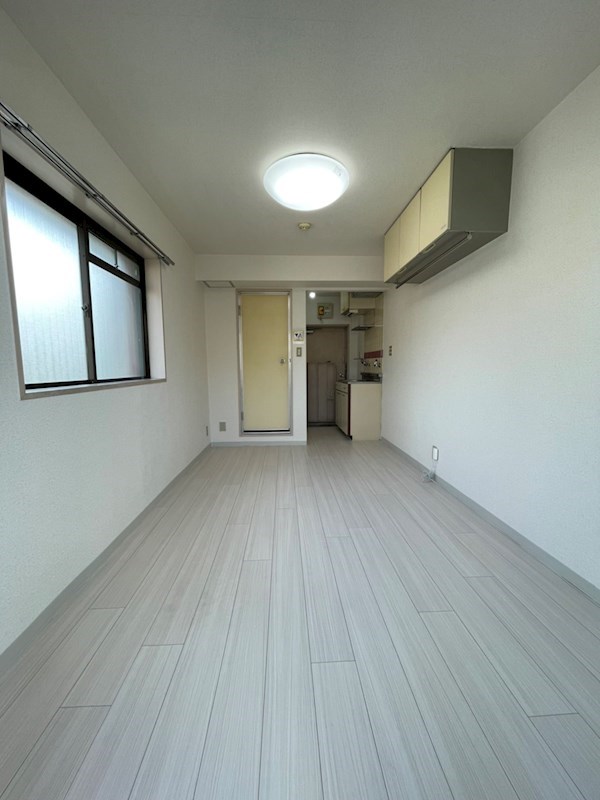 メゾン・ド・アルディ リビング