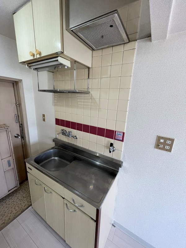 メゾン・ド・アルディ キッチン