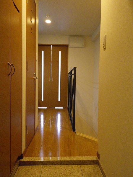 ルーブル西馬込参番館 玄関