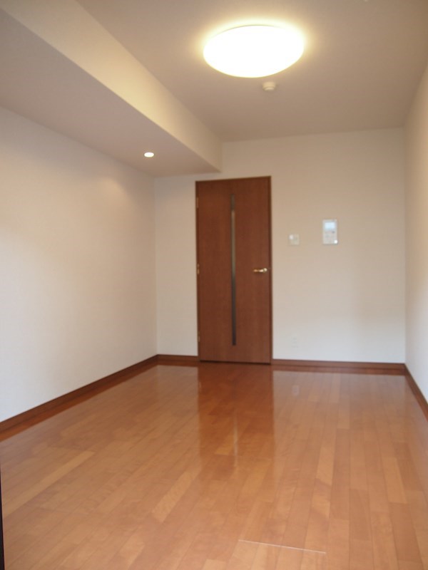 ルーブル早稲田六番館 ベッドルーム