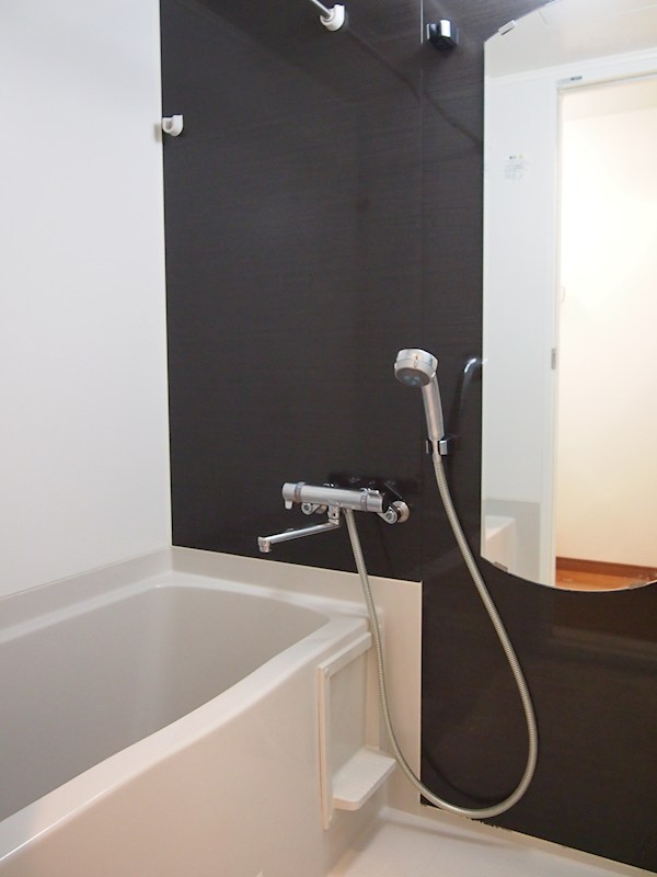 ルーブル早稲田六番館 風呂画像