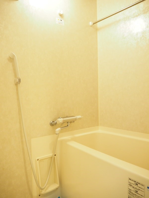 ルーブル学芸大学五番館 風呂画像