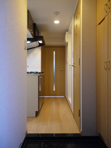 ルーブル蒲田南弐番館 玄関