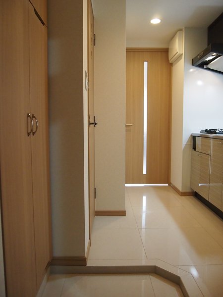 ルーブル武蔵新城 玄関