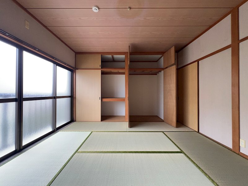スカイビューハウス本郷 収納
