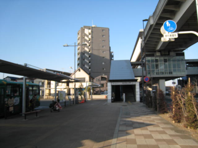 ガレリア 駅