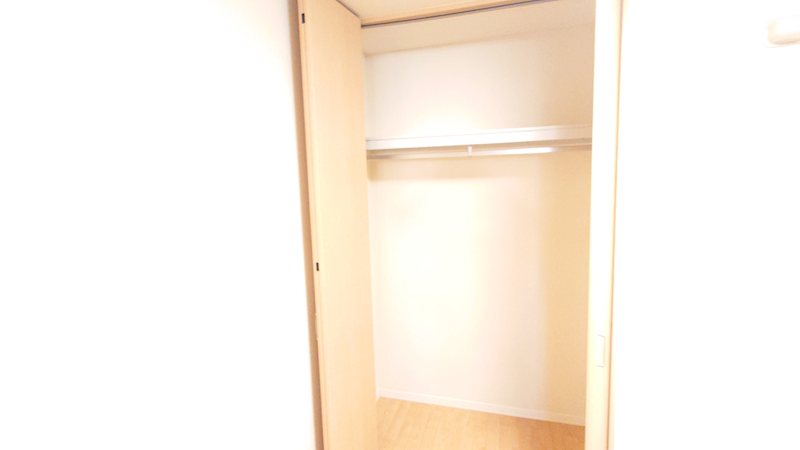 【シャーメゾン】メゾン赤芝 収納