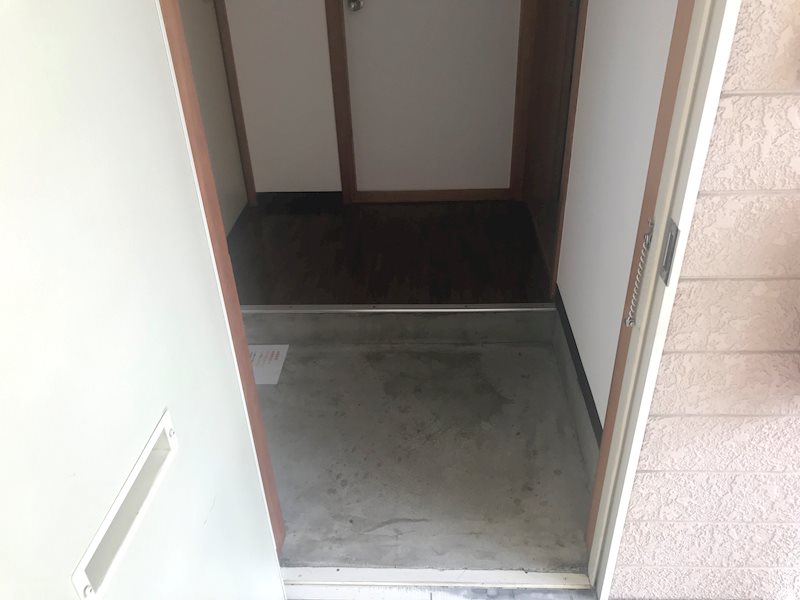小宮山ベスト 玄関