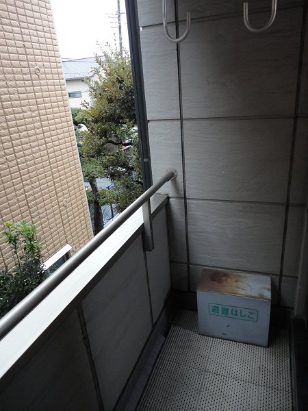 東京都練馬区桜台３丁目20-15 ベランダ
