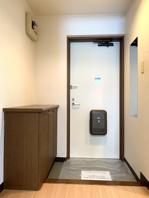ミゾタ６ 玄関