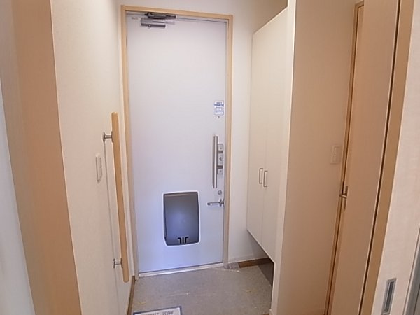 リフエ 玄関