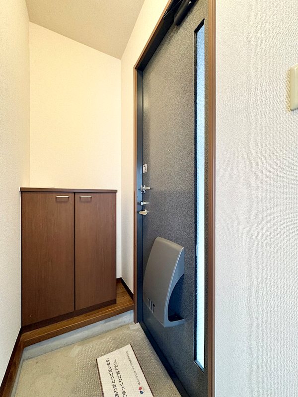 グランシード西台 玄関