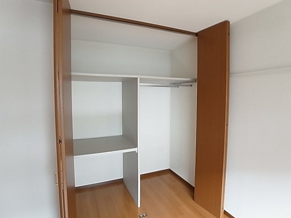 カーサティダーB 収納