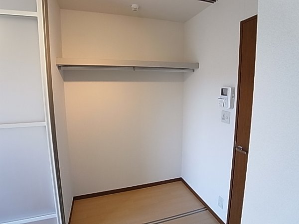ヴァン　キャトル 収納